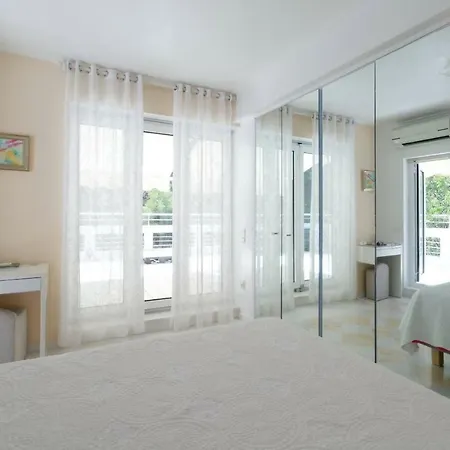 Sea View Dreamy Penthouse In Vouliagmeni Apartment *