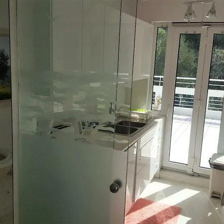 Sea View Dreamy Penthouse In Vouliagmeni Athens