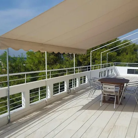 Sea View Dreamy Penthouse In Vouliagmeni